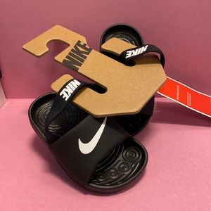 Nike Kawa Slides 5c